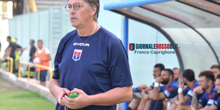 Taranto, ufficiale l’esonero di Nicola Ragno