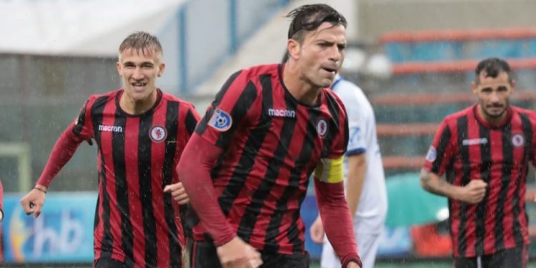 Serie D/H, Taranto e Foggia vincono. Match sospeso a Bitonto