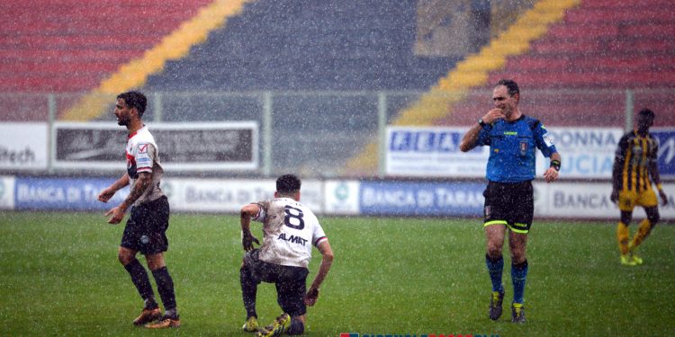 Taranto-Gravina 0-3, la fotogallery