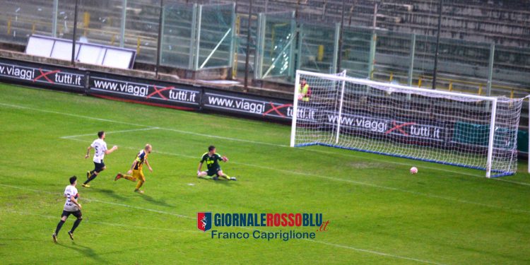 Taranto-Gravina 0-3, la fotogallery