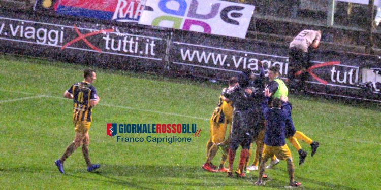 Taranto-Gravina 0-3, la fotogallery