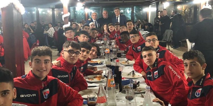 Taranto, cena natalizia per il settore giovanile. La fotogallery