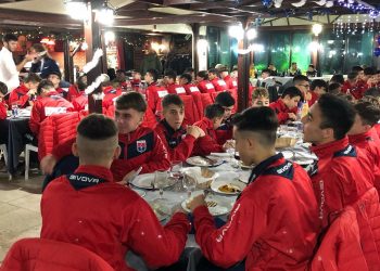 Taranto, cena natalizia per il settore giovanile. La fotogallery