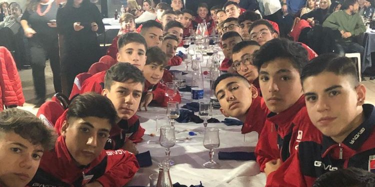 Taranto, cena natalizia per il settore giovanile. La fotogallery