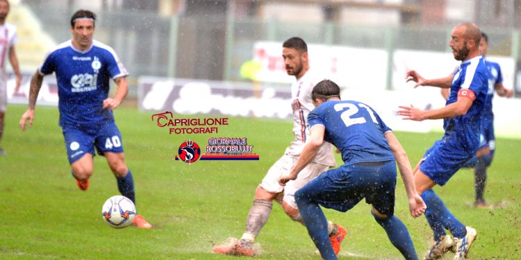 Fidelis Andria-Taranto, i precedenti