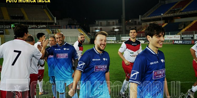 La Partita del Cuore a Taranto, la gallery dell’evento