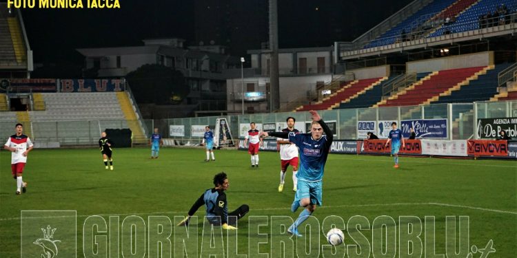 La Partita del Cuore a Taranto, la gallery dell’evento