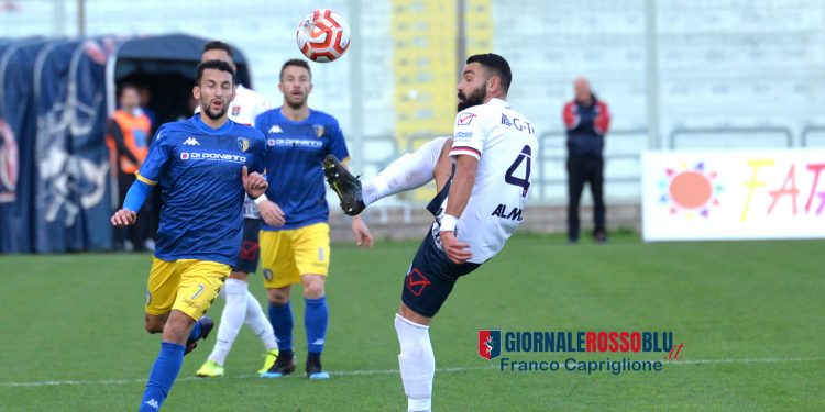 Taranto-Cerignola 2-2, la fotogallery