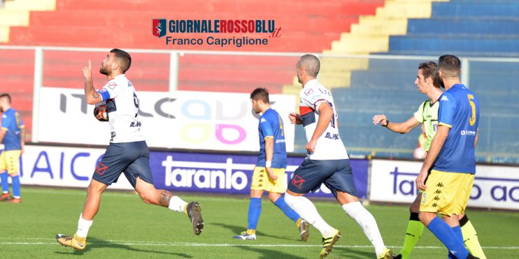 Taranto-Cerignola 2-2, la fotogallery