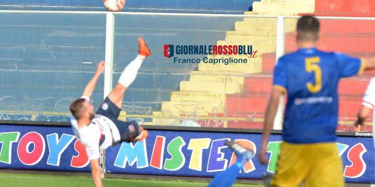 Taranto-Cerignola 2-2, la fotogallery