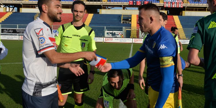 Taranto-Cerignola 2-2, la fotogallery