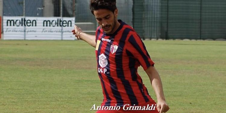 Nocerina, ceduto il difensore Antonino Mannone