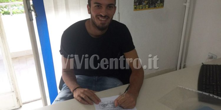 Brindisi, ufficiale la firma di Eugenio Nardelli