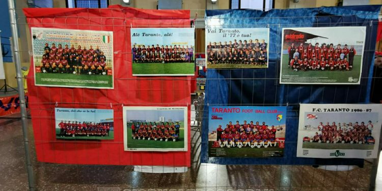 Taranto, quinta mostra di cimeli e maglie: la fotogallery