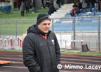 Grottaglie, sollevato dall’incarico mister Paradisi