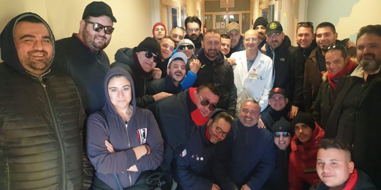 Curva Nord Taranto, i gruppi organizzati fanno visita al S.S. Annunziata