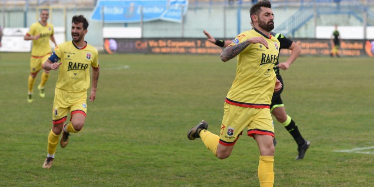Brindisi-Taranto 0-2, la fotogallery