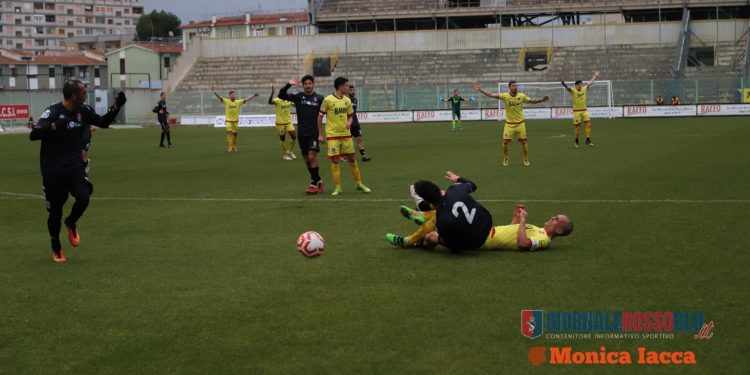 Taranto-Casarano 0-0, la fotogallery