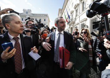 Coronavirus, ministro Spadafora: “Sto con Tommasi, fermate subito la Serie A”