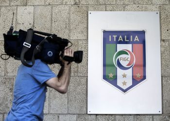 Emergenza coronavirus, la Figc convoca consiglio straordinario per martedì