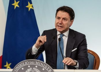 Coronavirus, Conte: “Stop a tutte le manifestazioni sportive”