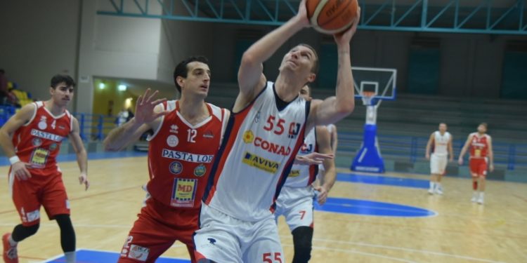 Cus Jonico, Taranto soffre solo un tempo e dopo l’intervallo batte la Libertas