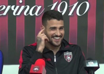 Liurni, “Sarei un matto a rifiutare una proposta del Taranto”