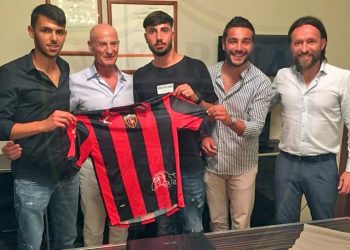 Nocerina, tris di acquisti! Ufficializzati Manoni, Vecchione e Bolzone