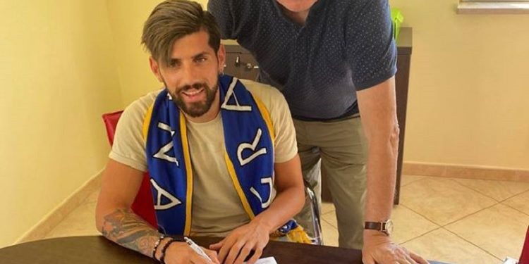 Gravina, ufficiale la punta Marco Puntoriere