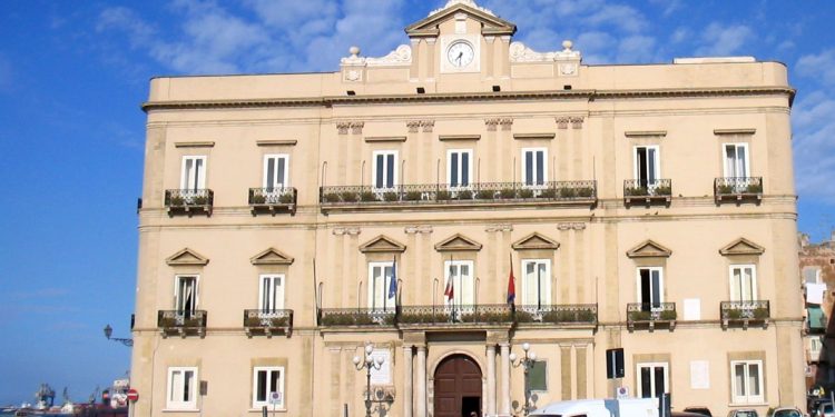 Riapertura della Uffici Comunali: E’ in vigore il decreto rilancio, non l’ordinanza Melucci