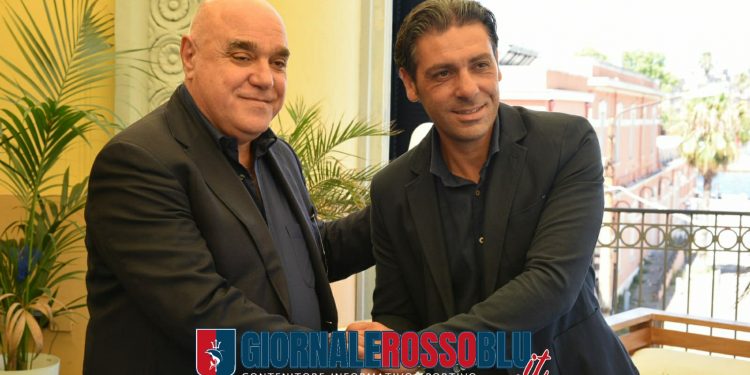 Taranto, conferenza stampa di presentazione per Montervino e Laterza (LA FOTOGALLERY)