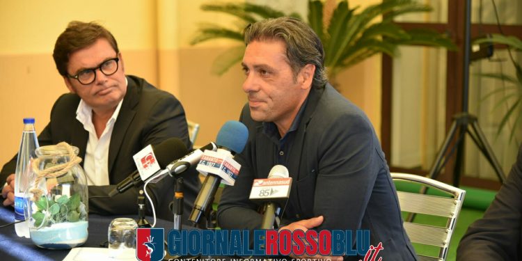 Taranto, conferenza stampa di presentazione per Montervino e Laterza (LA FOTOGALLERY)