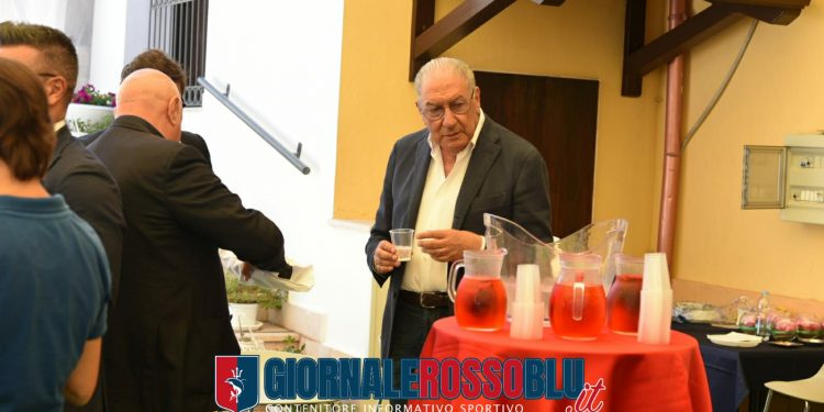 Taranto, conferenza stampa di presentazione per Montervino e Laterza (LA FOTOGALLERY)