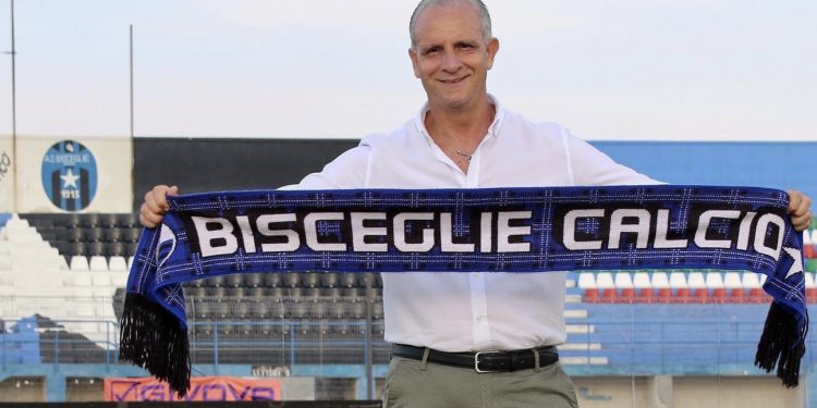 Ufficiale, Il Bisceglie riparte da mister La Cava