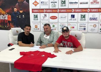 Ufficiale, Pasquale Rainone firma per la Turris