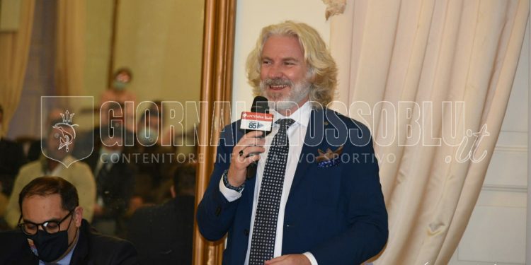 Taranto, presentazione media partner e sponsor (la fotogallery)