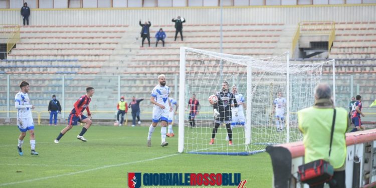 Taranto-Brindisi 1-0, le pagelle: Diaby e Caldore dominano in lungo e in largo. Marsili traghettatore