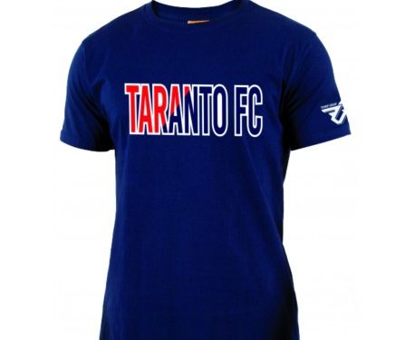 Taranto, tutto il nuovo abbigliamento sportivo e il mechandising