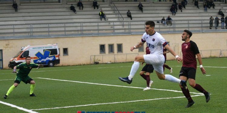 Taranto-Real Agro Aversa 2-1, la cronaca: Santarpia-Rizzo. Vittoria e secondo posto