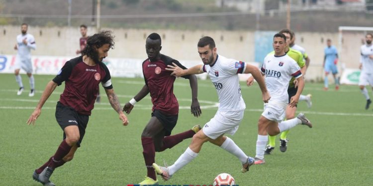 Taranto-Real Agro Aversa 2-1, la cronaca: Santarpia-Rizzo. Vittoria e secondo posto