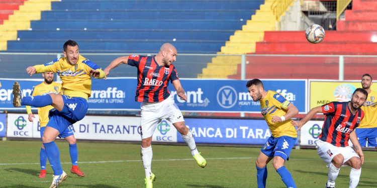 Ex Taranto, Roberti lascia il Sassari Calcio