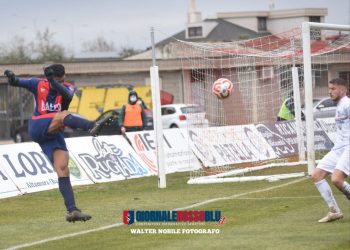 Team Altamura-Taranto 0-0, la cronaca: non basta il cuore. Finisce a reti bianche