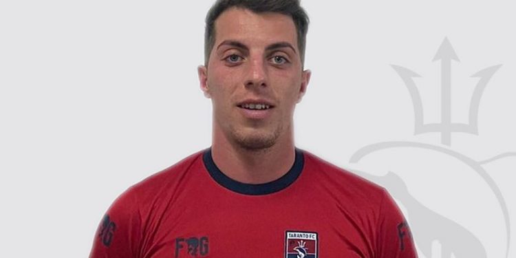 Taranto, ufficiale la firma di Leandro Versienti