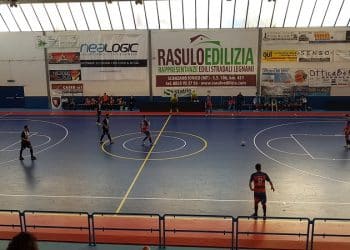 Bernalda Futsal – Futsal Polistena: 2-2. I rossoblu fermati dai pali e dal portiere avversario