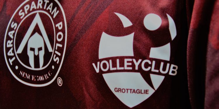 Volley Club Grottaglie, presentate le nuove maglie ed il roster