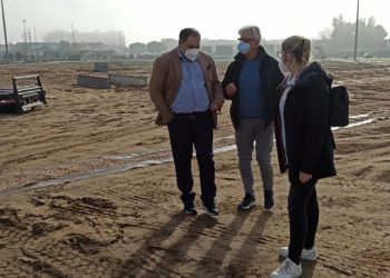 Campo sportivo di Talsano, il sopralluogo del sindaco Melucci al cantiere