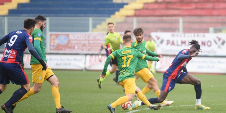 Taranto-Lavello 2-0, la cronaca: doppio morso argentino. Abayian-Guaita gol!
