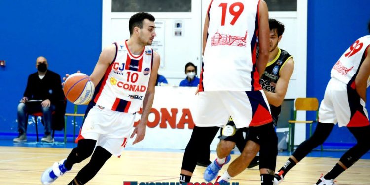 Cus Jonico Taranto-Ruvo 76-61, la fotogallery