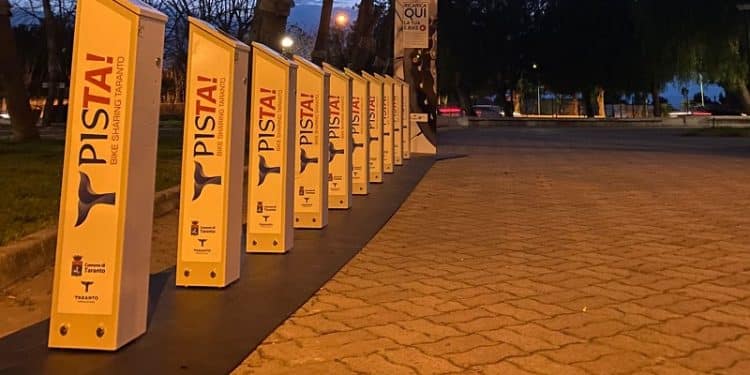 “PISTA!”, il bike sharing a Taranto è realtà