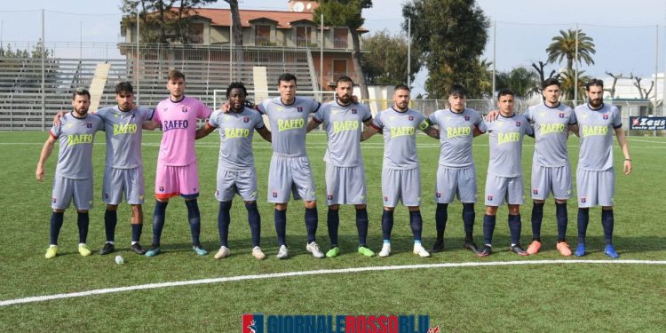 Sorrento-Taranto 0-3, la cronaca: tre limoni al “Surriento”